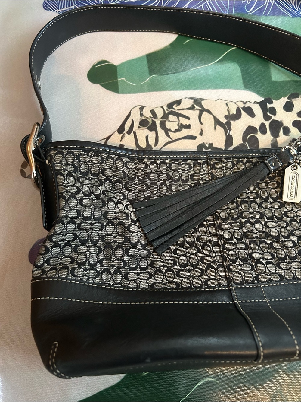 Vintage Y2K Coach Signature Jacquard and Leather Shoulder Bag in Gray/Black - Picture 4 of 11
